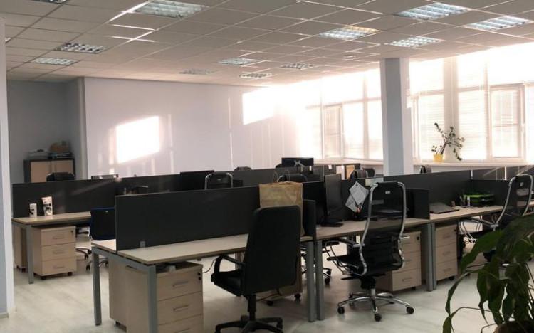 Общий вид этажа (open space)