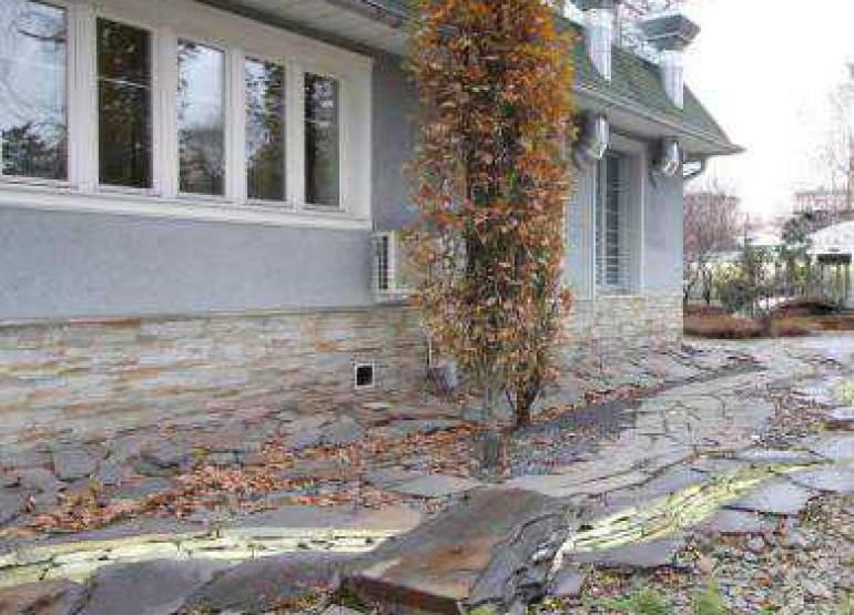 Поселок Художников: Вид здания