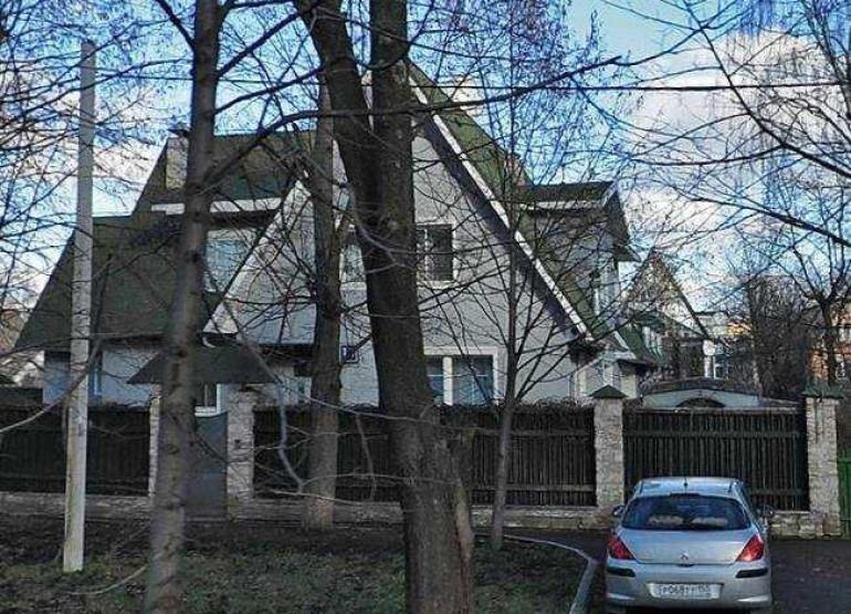 Поселок Художников: Вид здания