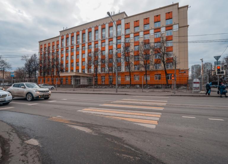 Премьер: Вид здания